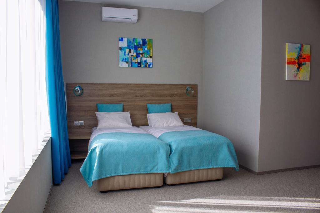 Platinum Hotel Zaporizhia Extérieur photo
