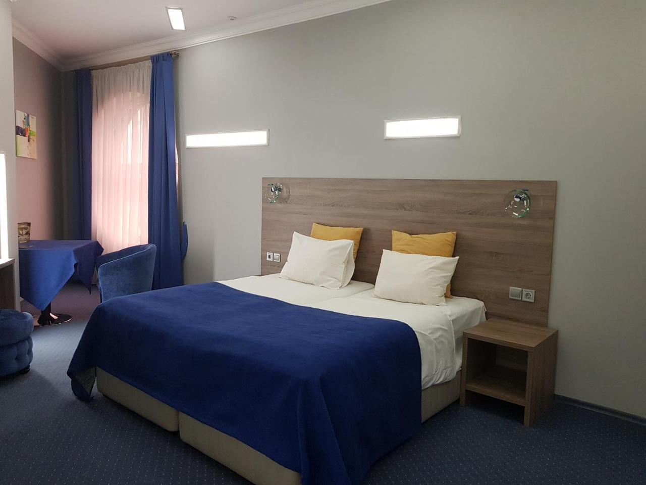 Platinum Hotel Zaporizhia Extérieur photo